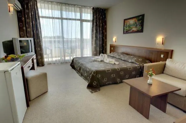 Studio 14C In Grenada Hotel Complex-1
