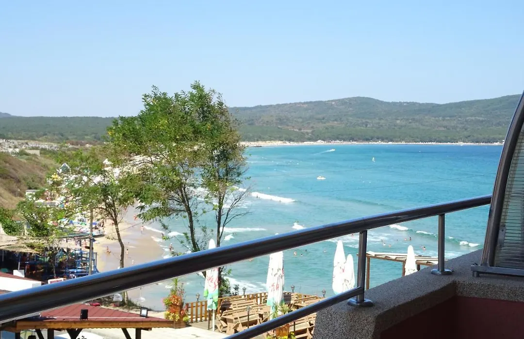 Dobrevi Guest House-1