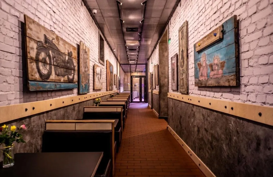 Art Hotel 158-1