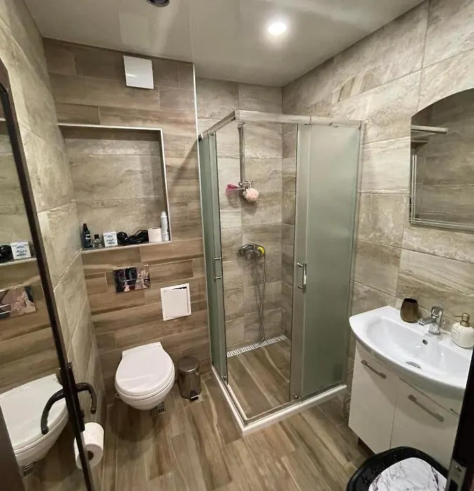 Luxury Flat-4 People-Mladost-1