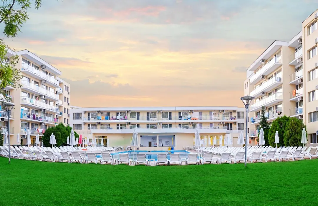 Hotel Garden Nevis-1