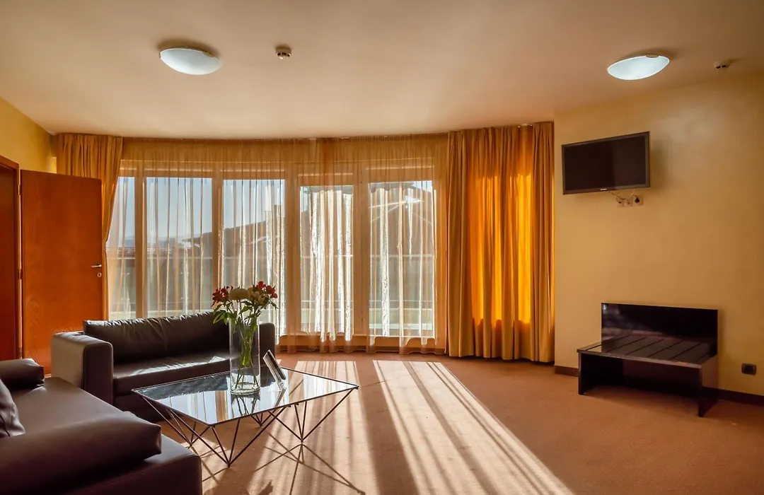 Europe Hotel-1