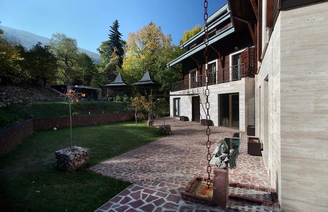 Vila 6Ato Hotel & Wellnes-1