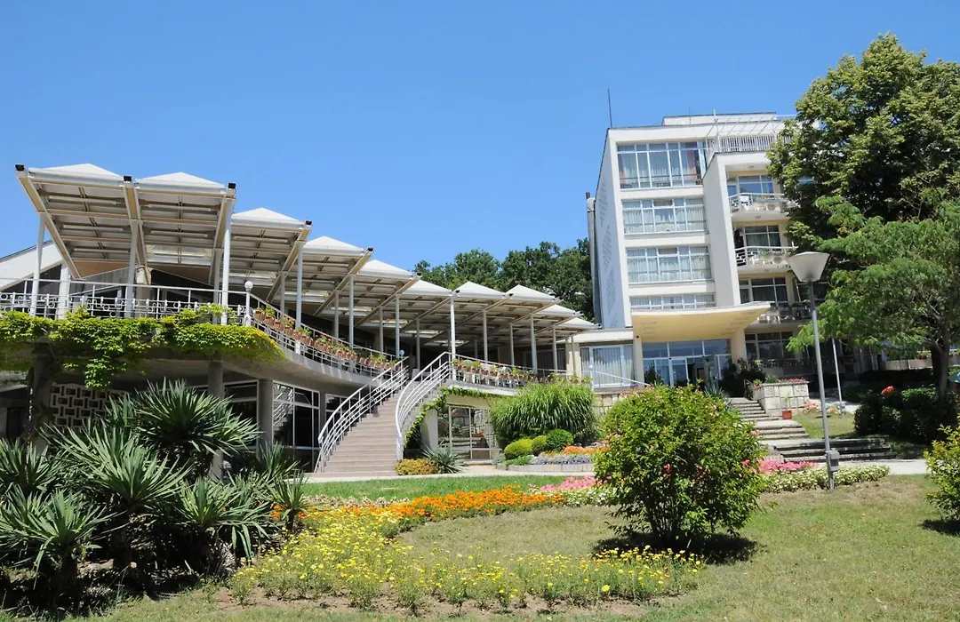 Neptune Hotel-1