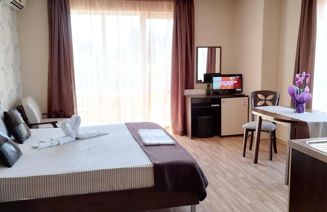 Respekt Guest House-1