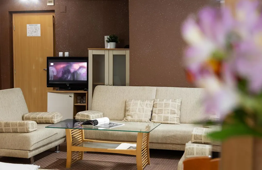 Hotel Brod - Free Parking-1