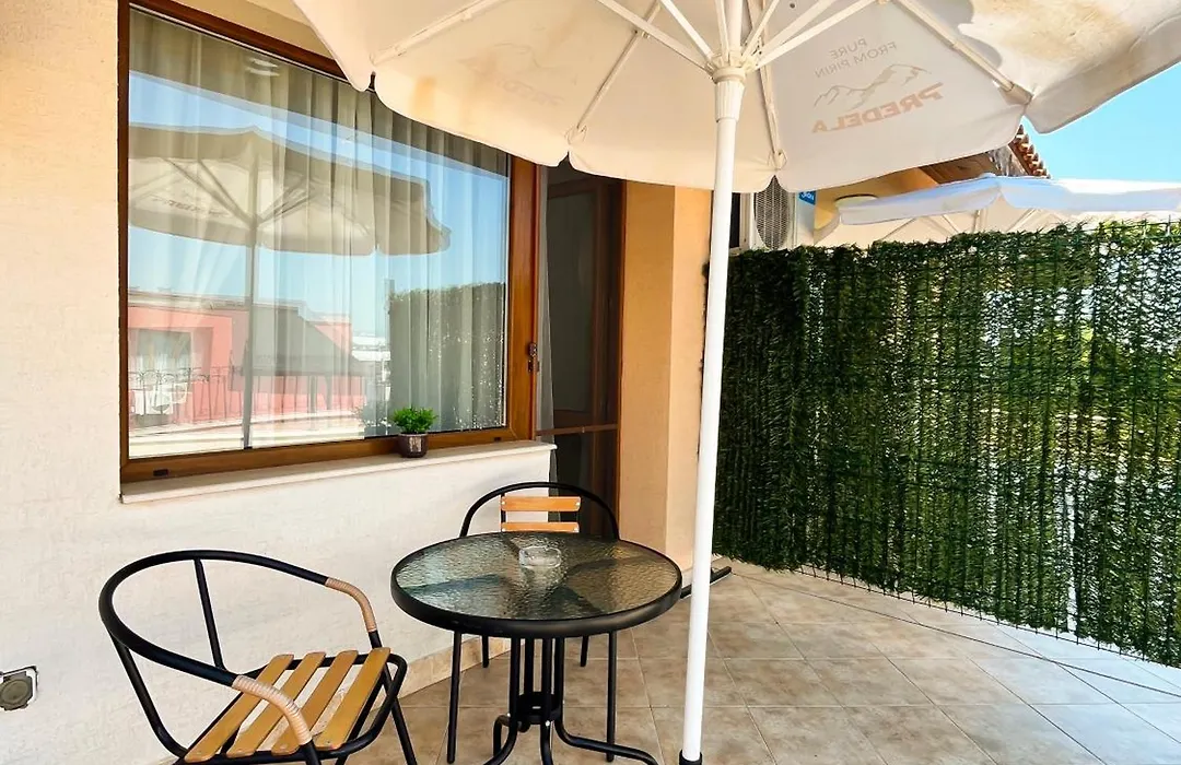 Family Hotel Helios-1