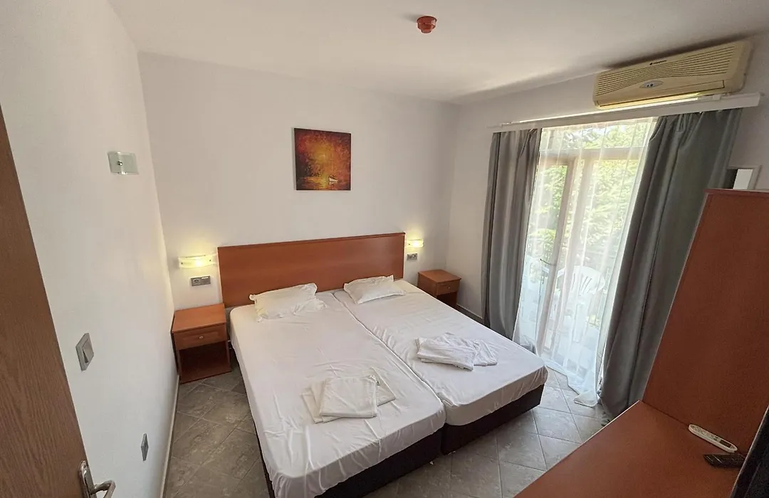 Hotel 415-1