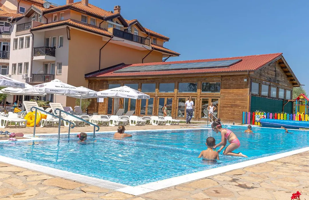 Thermal Hotel Seven Seasons-1