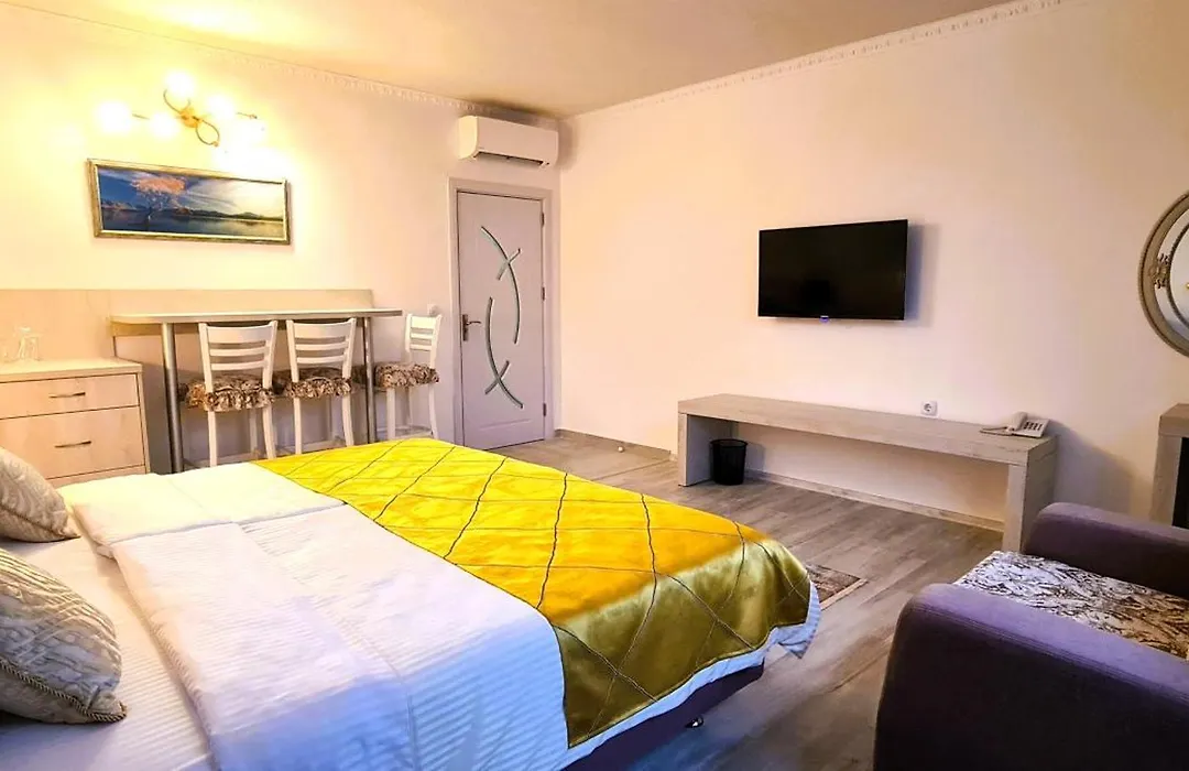 Aparthotel Olympus Plaza - Spa & Indoor Pool-1