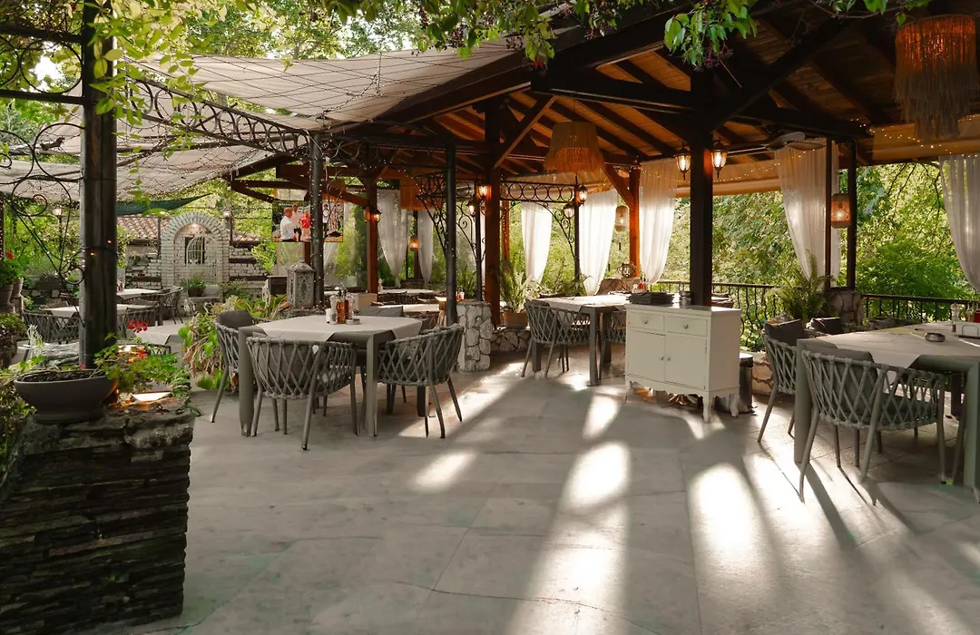 Family Hotel Edia-Sandanski-1