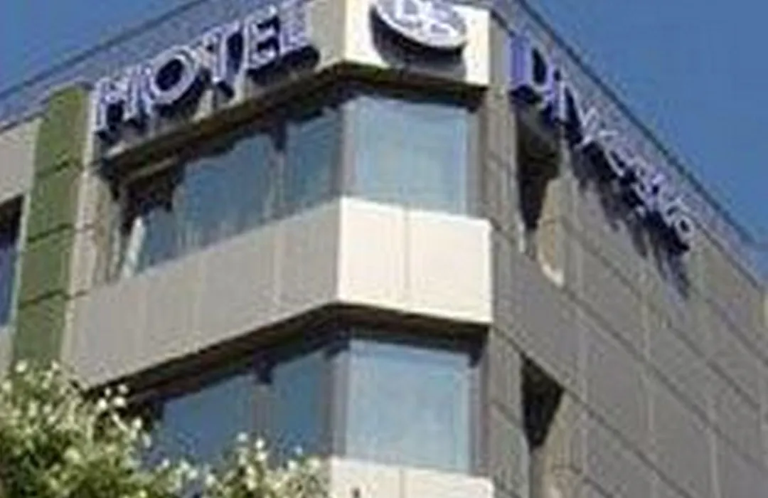 Hotel Divesta - self check in-1