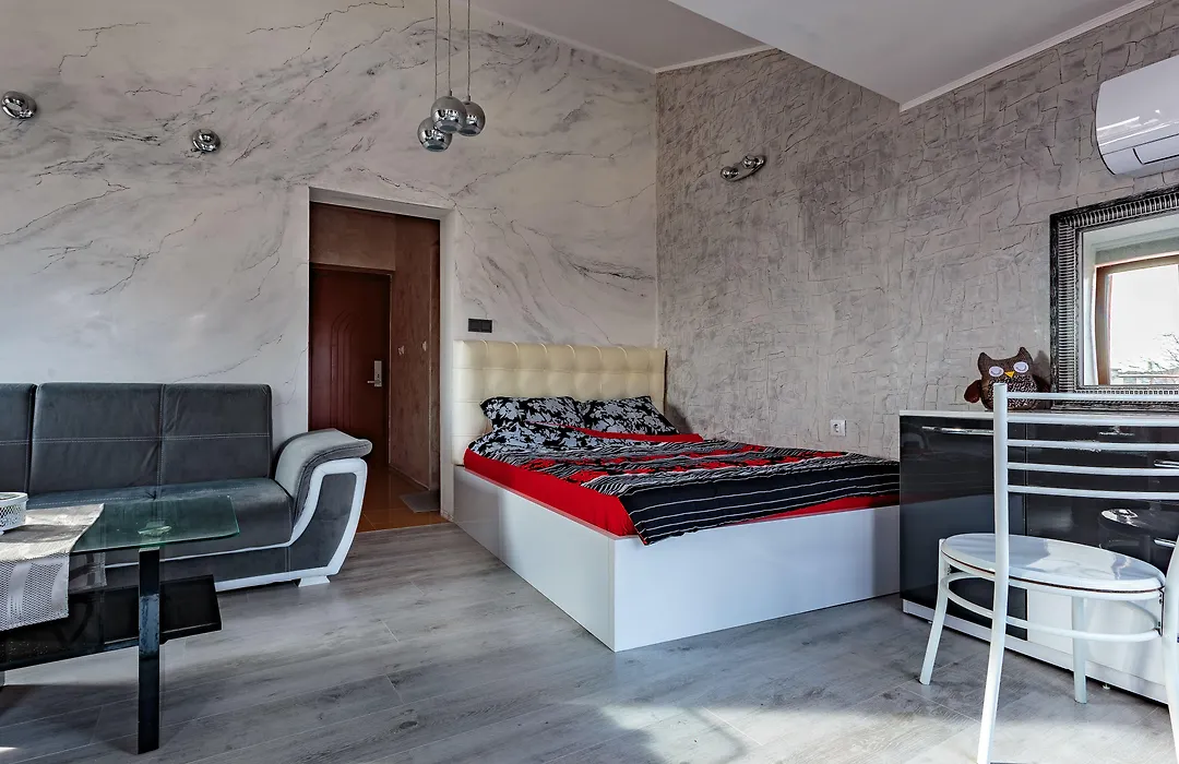 Apart & Rooms Fotinov-1