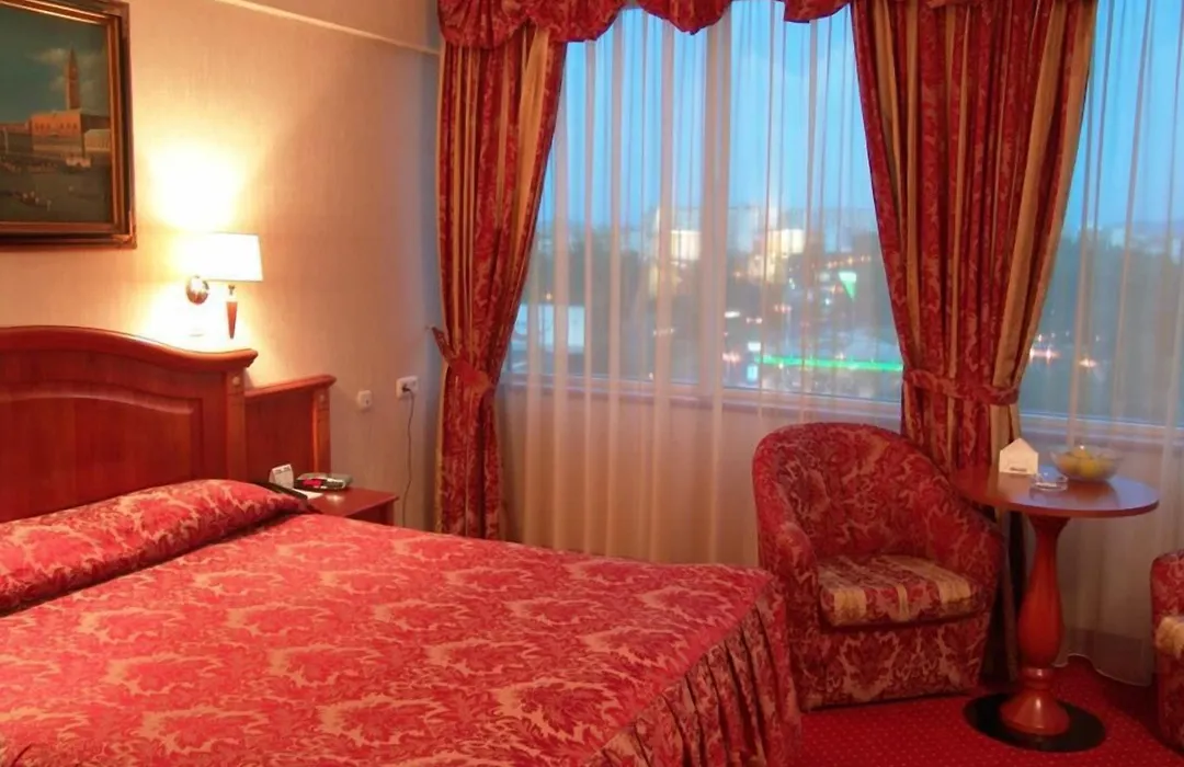 Mirage Hotel-1