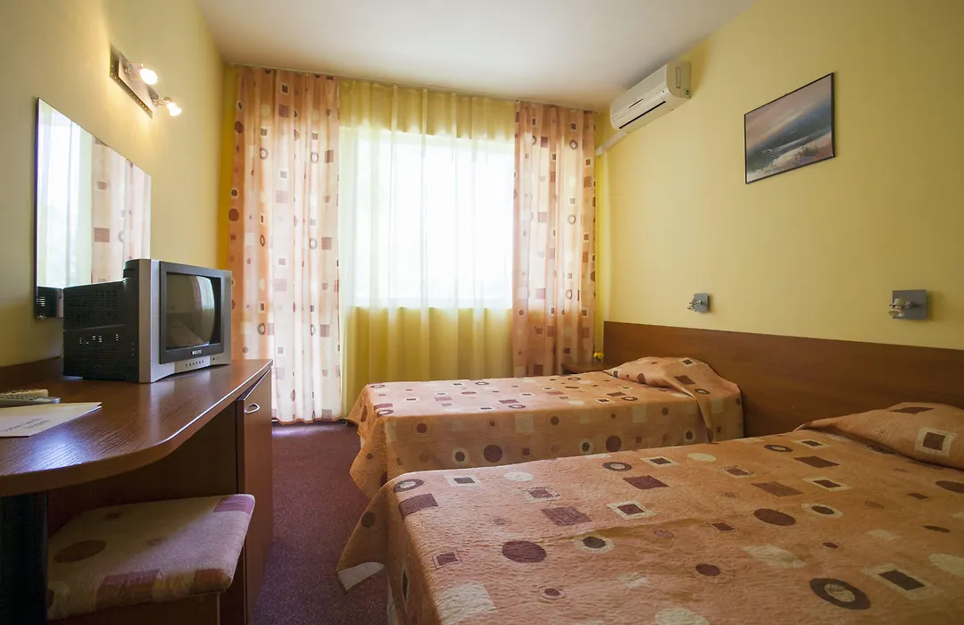 Strandzha Hotel - Free Parking-1