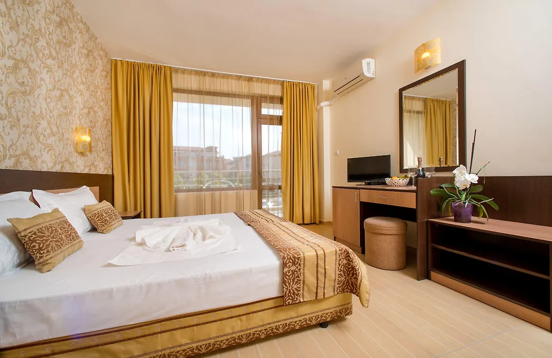 Hotel Iris-1