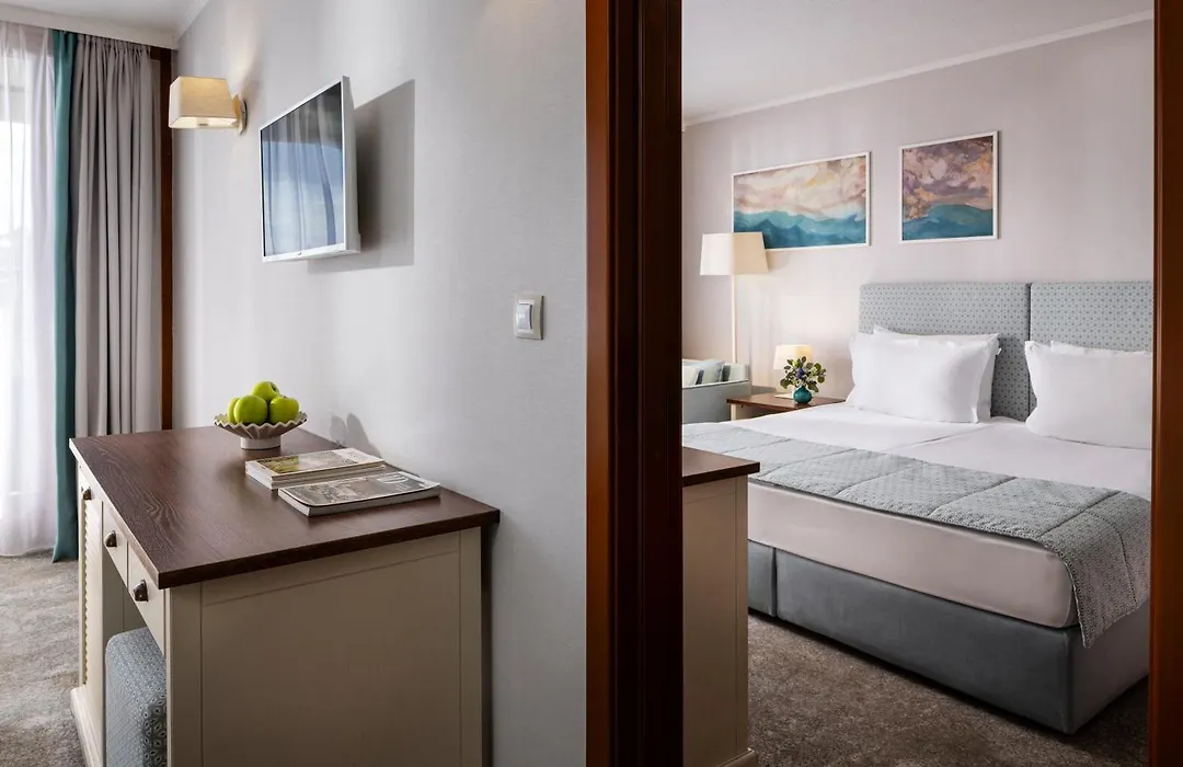 Interhotel Sandanski-1