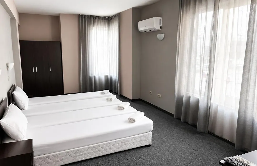 Hotel Alexander-1