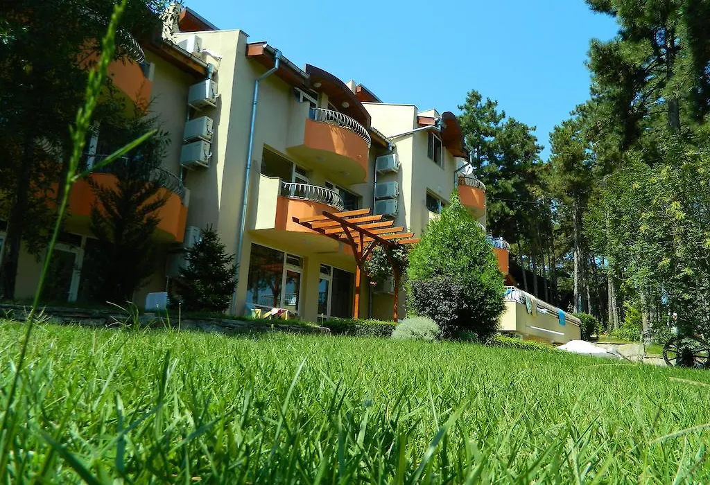 Family Hotel Privileg-1