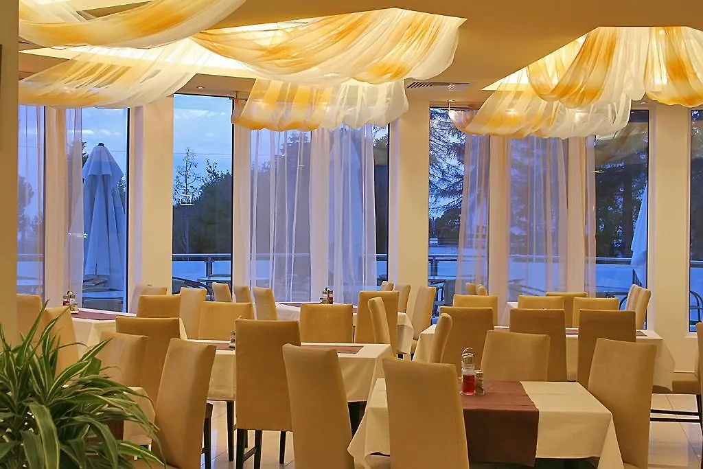 Aqua Azur Hotel-1