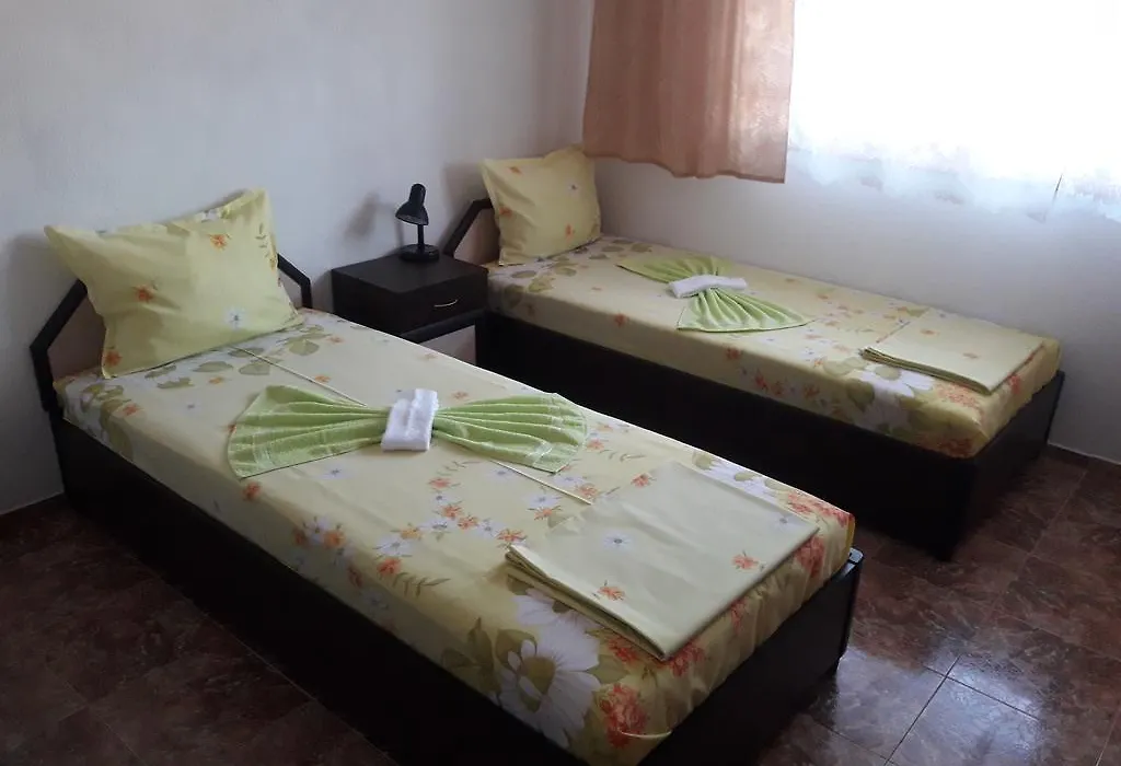 Georgievi Guest House-1