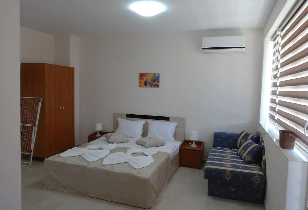 Capuccino Guest Apartments - Free Parking And Wi-Fi-1