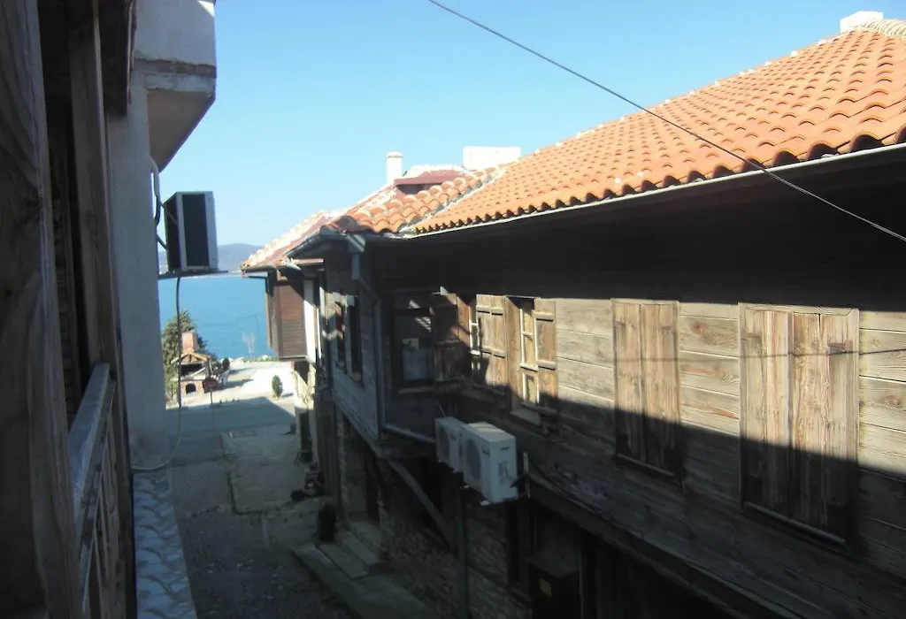 Guest House Antoaneta-1