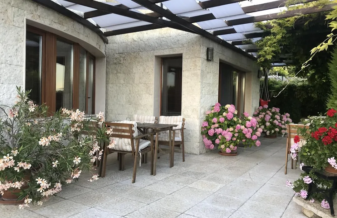 Guest House Balchik Hills-1