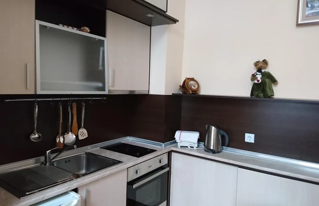 Tes Flora Apartments-1