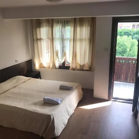 Guestrooms Ross-2