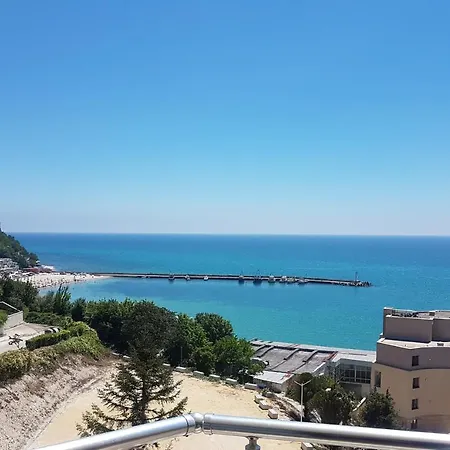 Family Hotel Venera-3