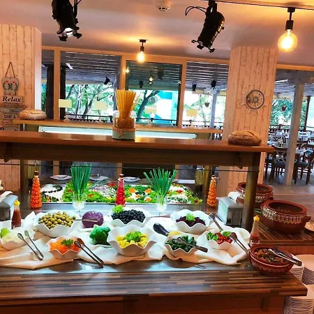 Tintyava Park Hotel (Adults Only)-3