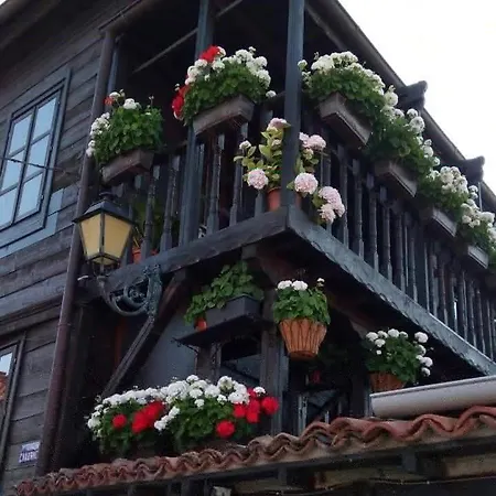 The Old House-3