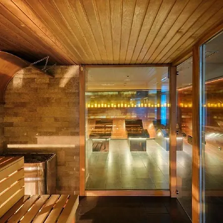 Hotel Emirates-2