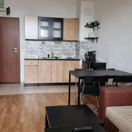 Top Lodge Apartments-2