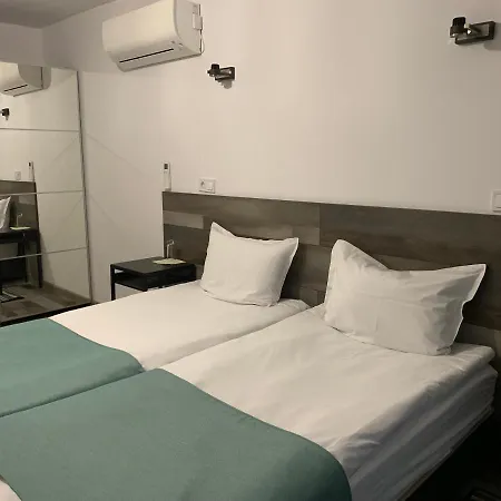 Arte Hotel Rooms & Apartments-2