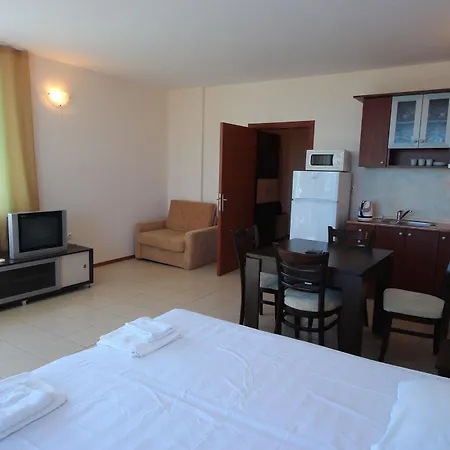 Menada Apartments In Esperanto-2
