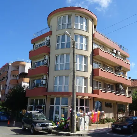 Dobrevi Guest House-3