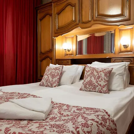Real Hotel-3