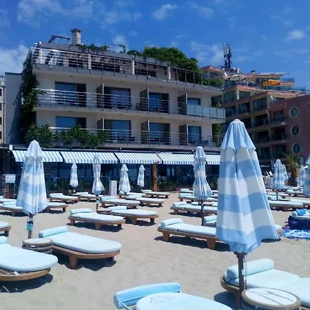 Prado Beach-3