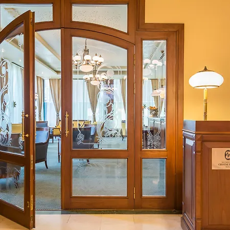 Crystal Palace Boutique Hotel-2