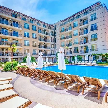 Dawn Park Complex-3