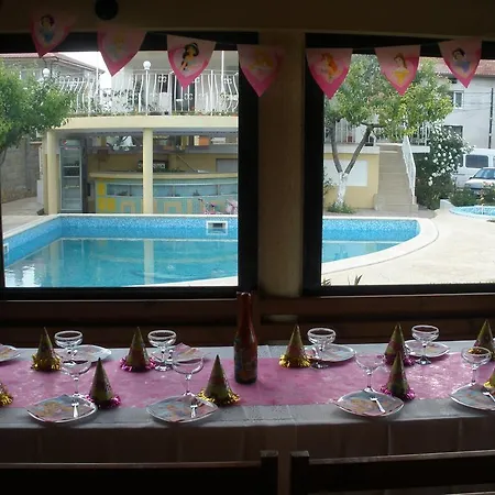 Hotel Sunny Park-3