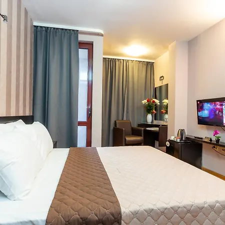 Cityhome Aparthotel-3