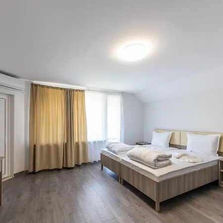 Мотел "Релакс" Motel "Relax", Балчик,-3