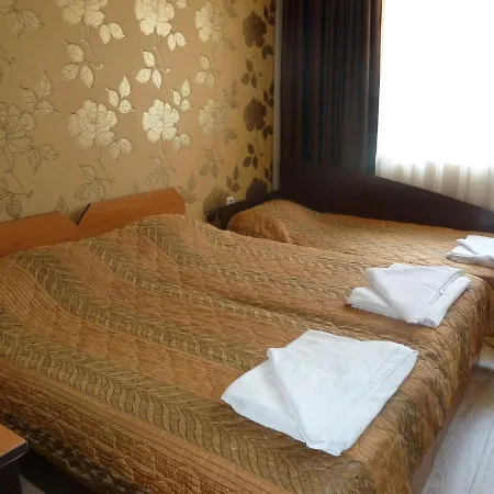Tarnovski Dom Guest Rooms-3