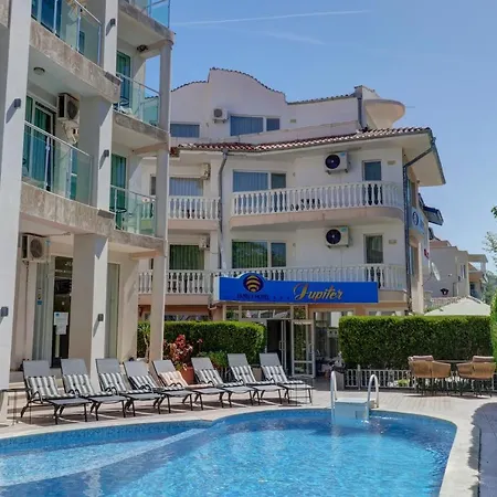 Family Hotel Jupiter-3
