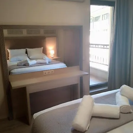 Golden Sands Hotel-3