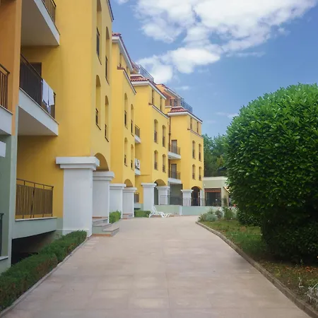 Serena Residence Aparthotel-3