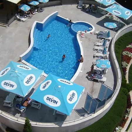 Royal Cove Aparthotel - Self-Catering-3